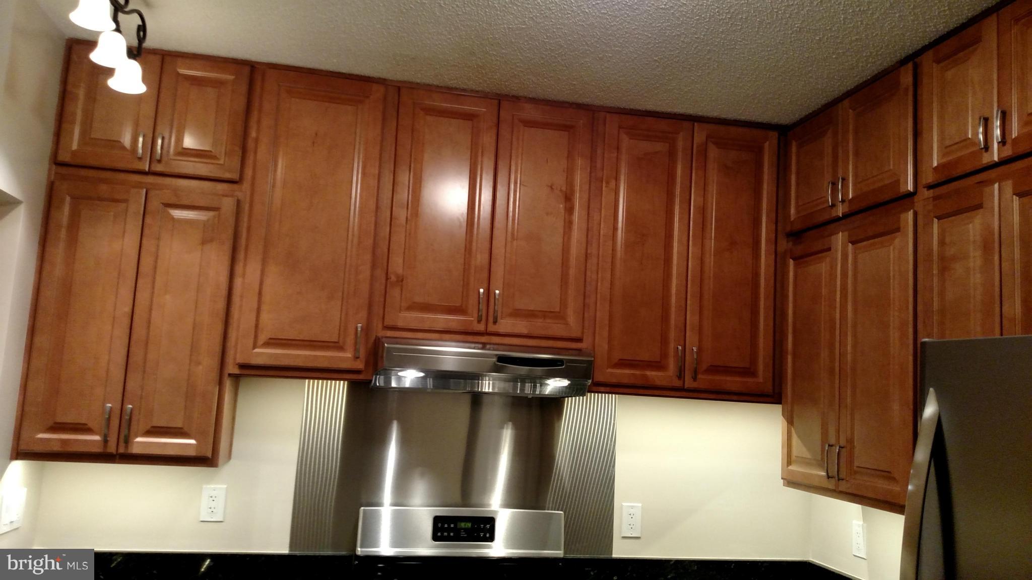 OAK PARK - Residential Lease