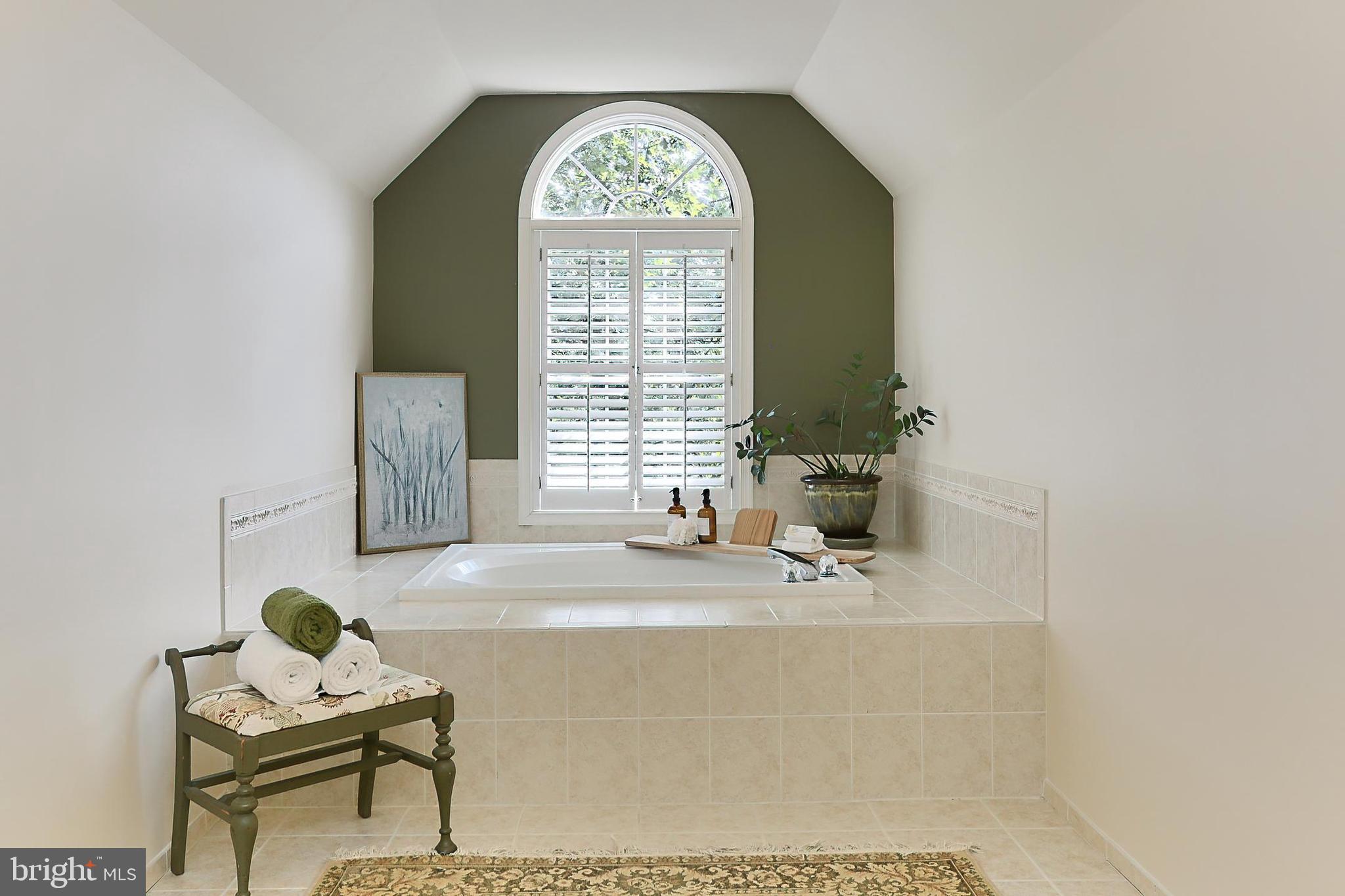 HERITAGE FARMS - Residential