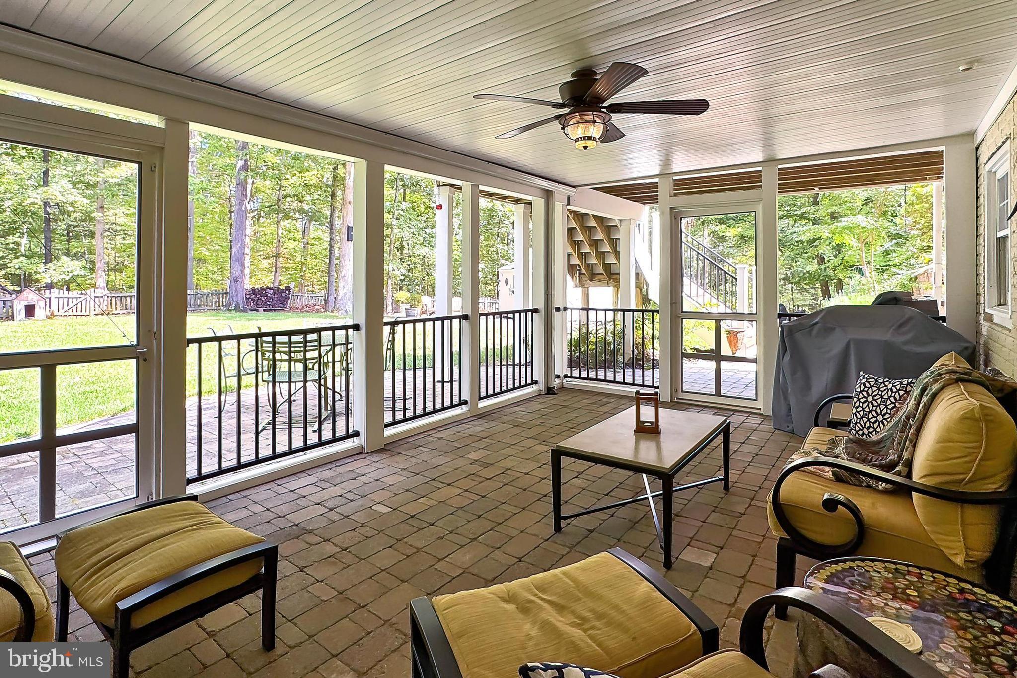 HERITAGE FARMS - Residential