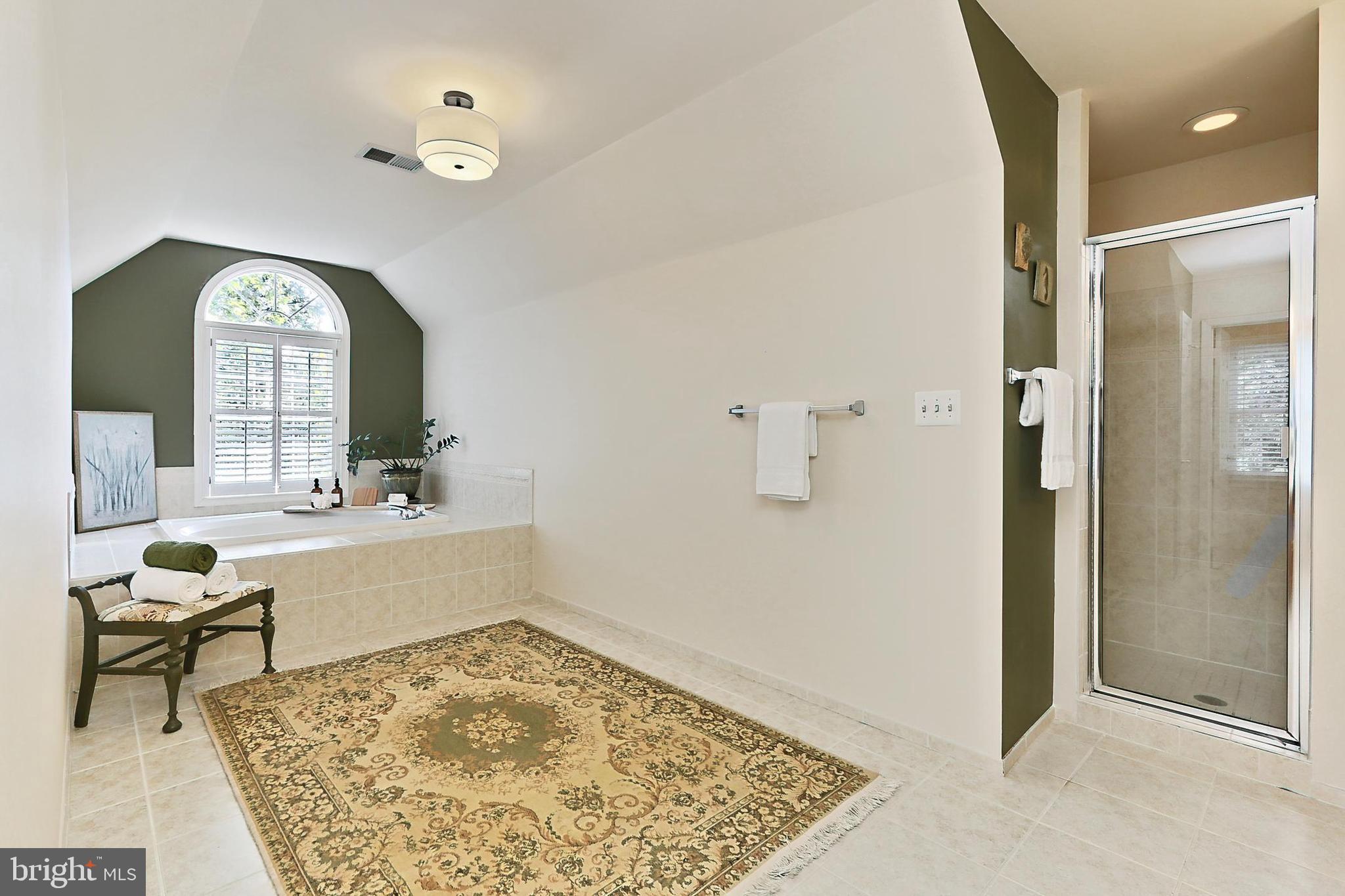 HERITAGE FARMS - Residential