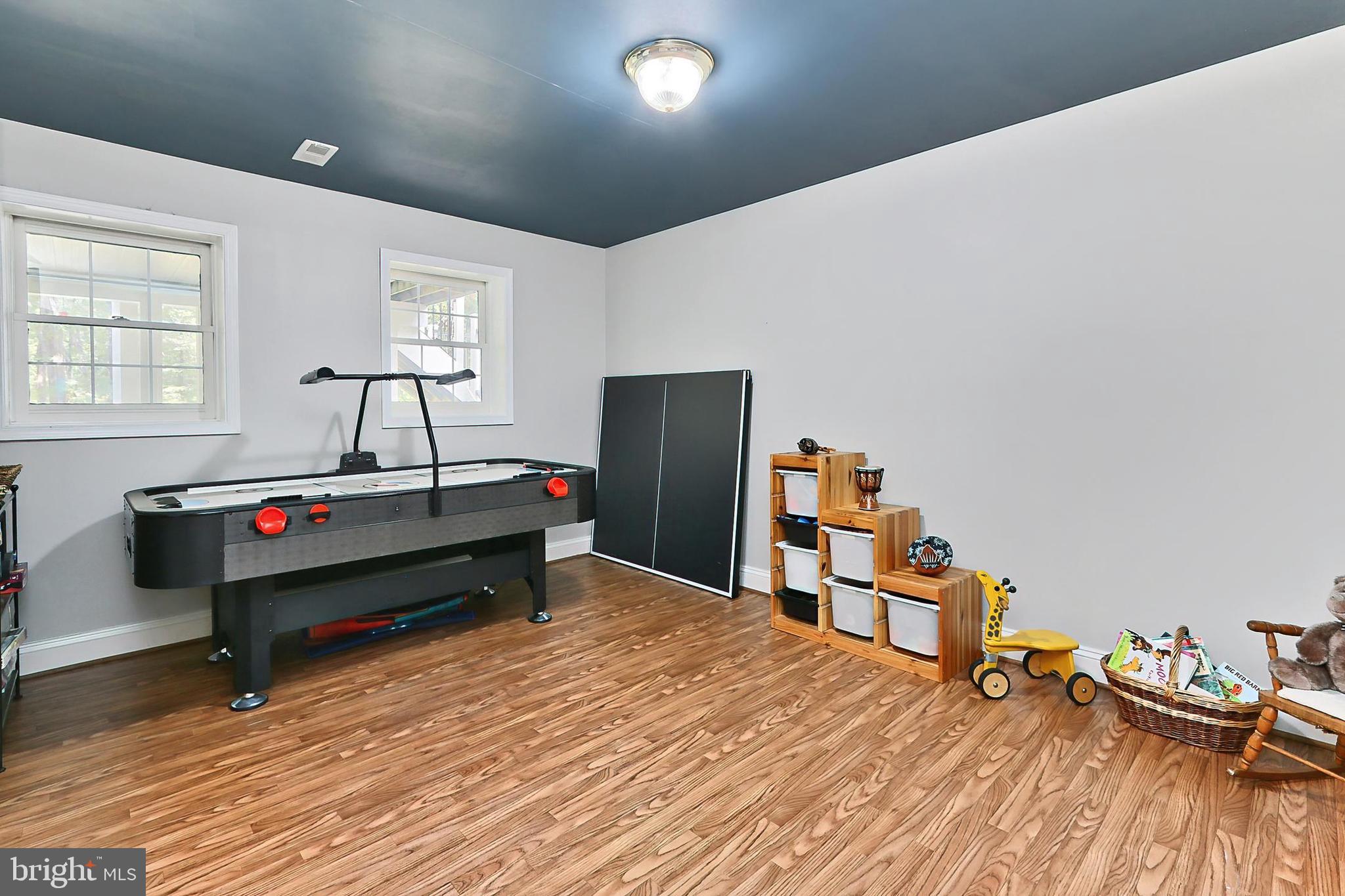 HERITAGE FARMS - Residential