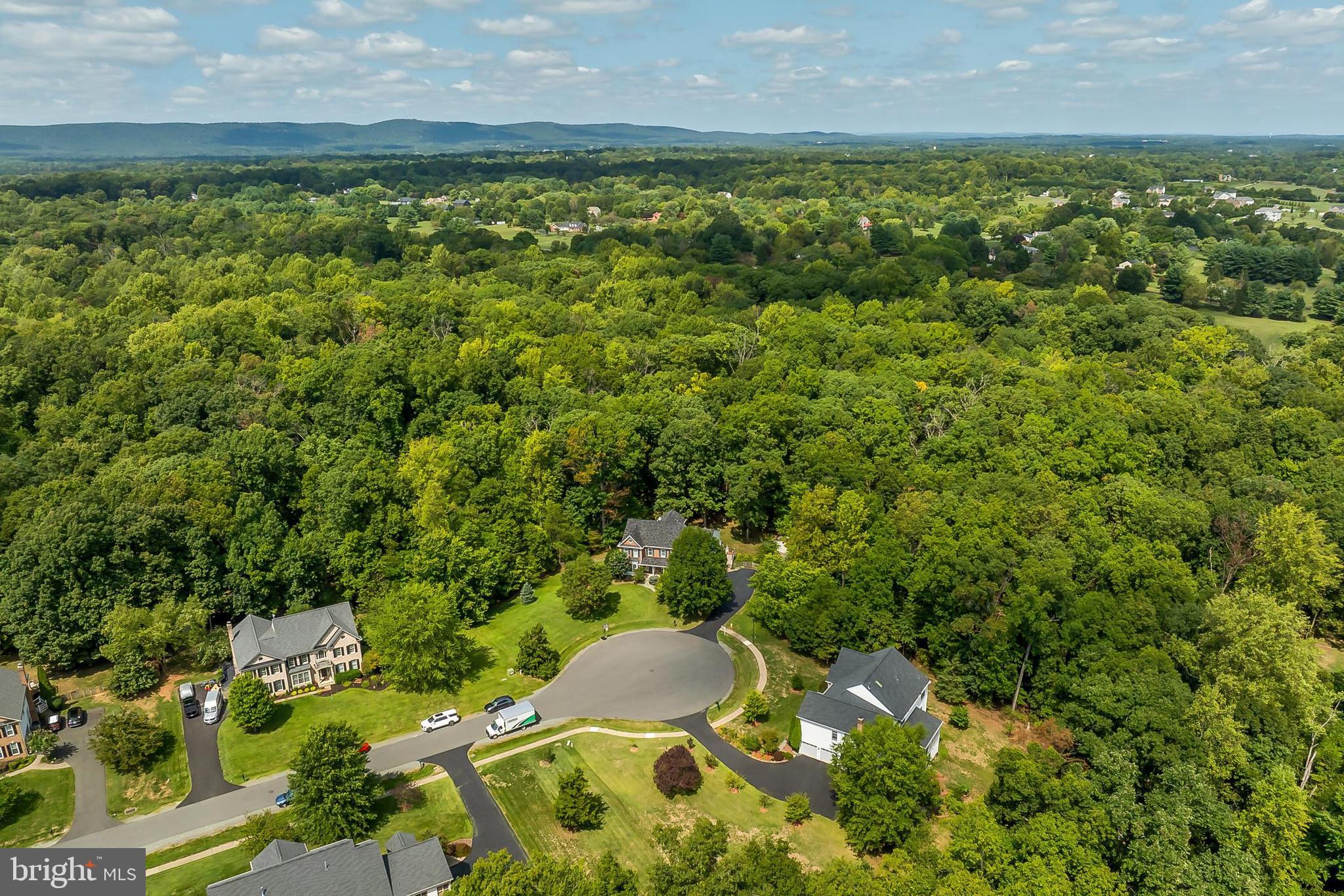 HERITAGE FARMS - Residential