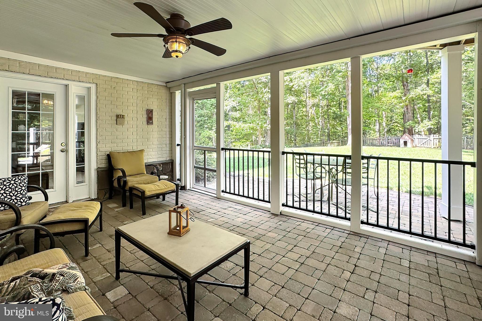 HERITAGE FARMS - Residential