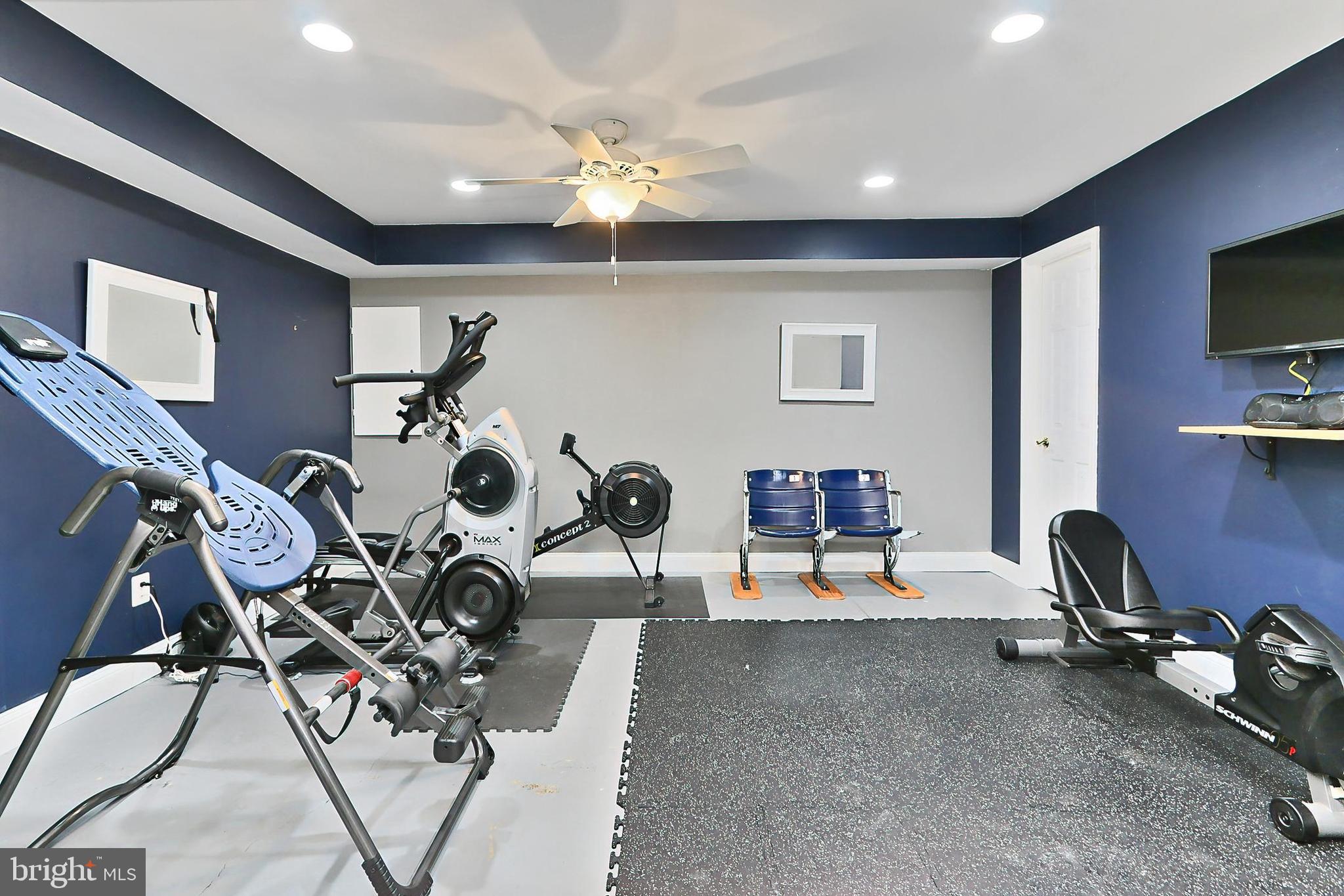 HERITAGE FARMS - Residential