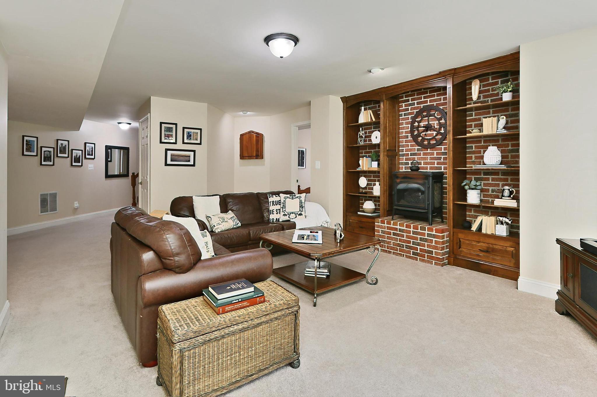 HERITAGE FARMS - Residential