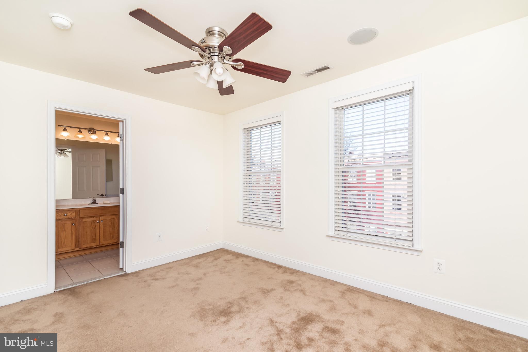 CAMDEN CROSSING - Residential