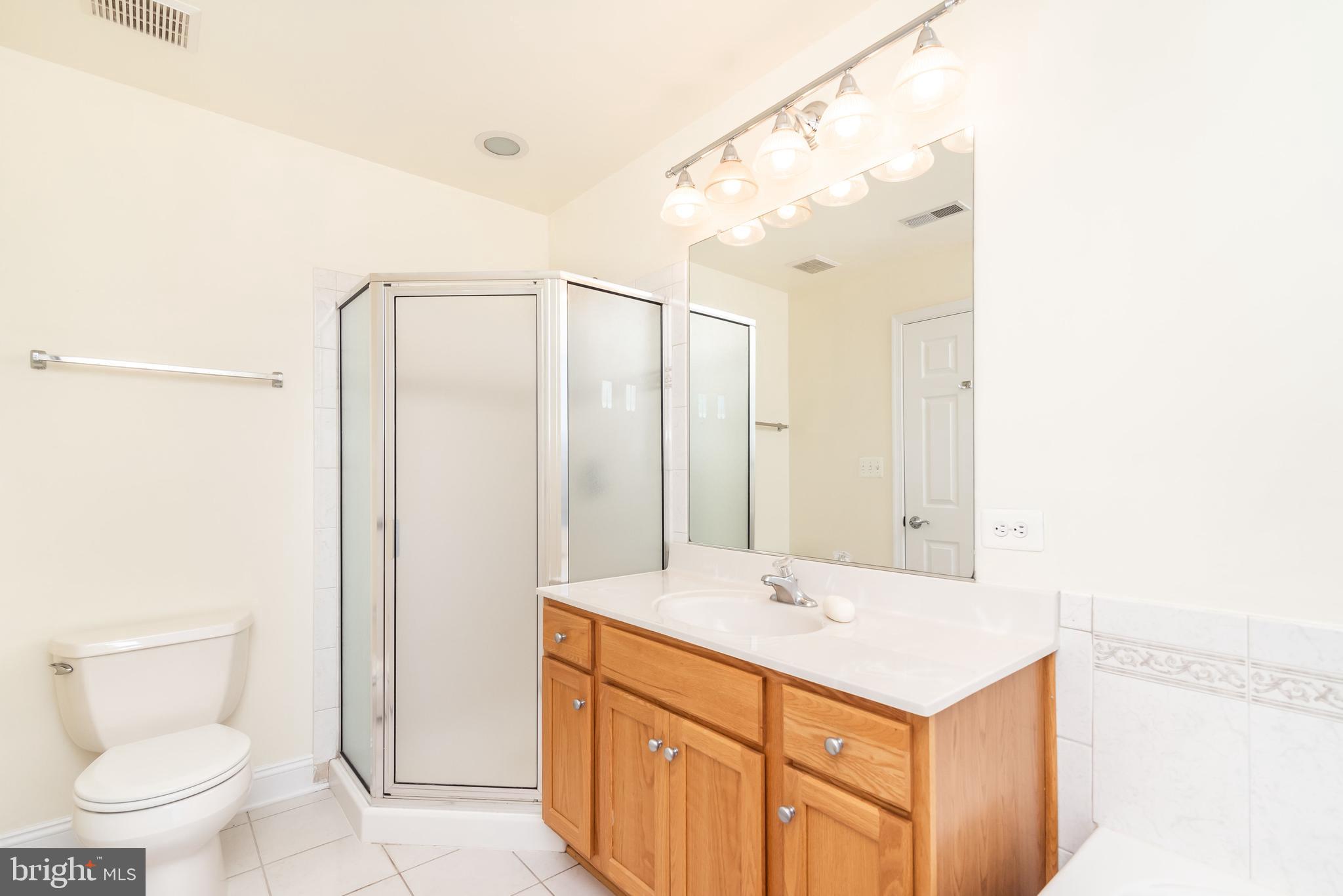 CAMDEN CROSSING - Residential