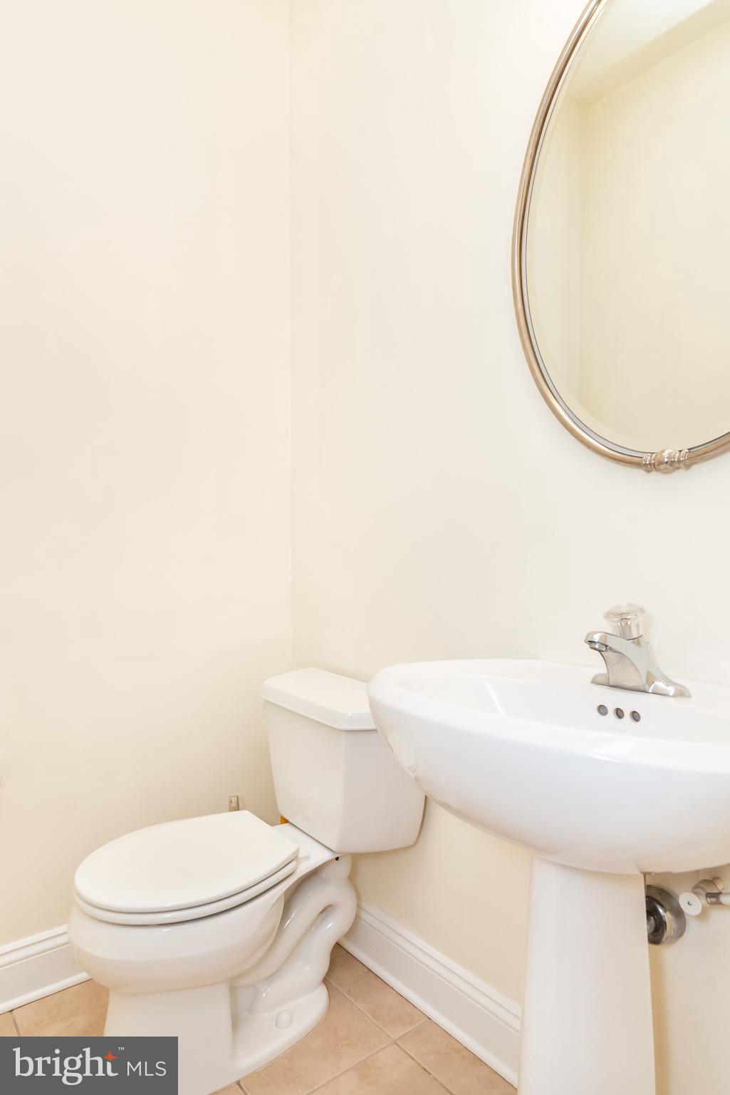 CAMDEN CROSSING - Residential