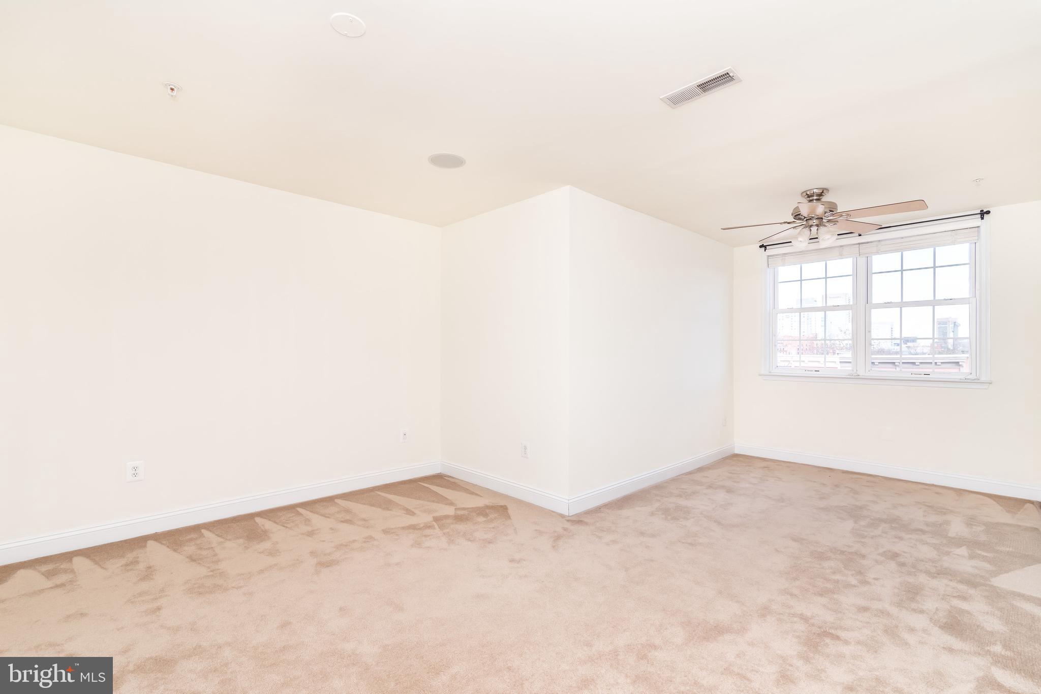 CAMDEN CROSSING - Residential