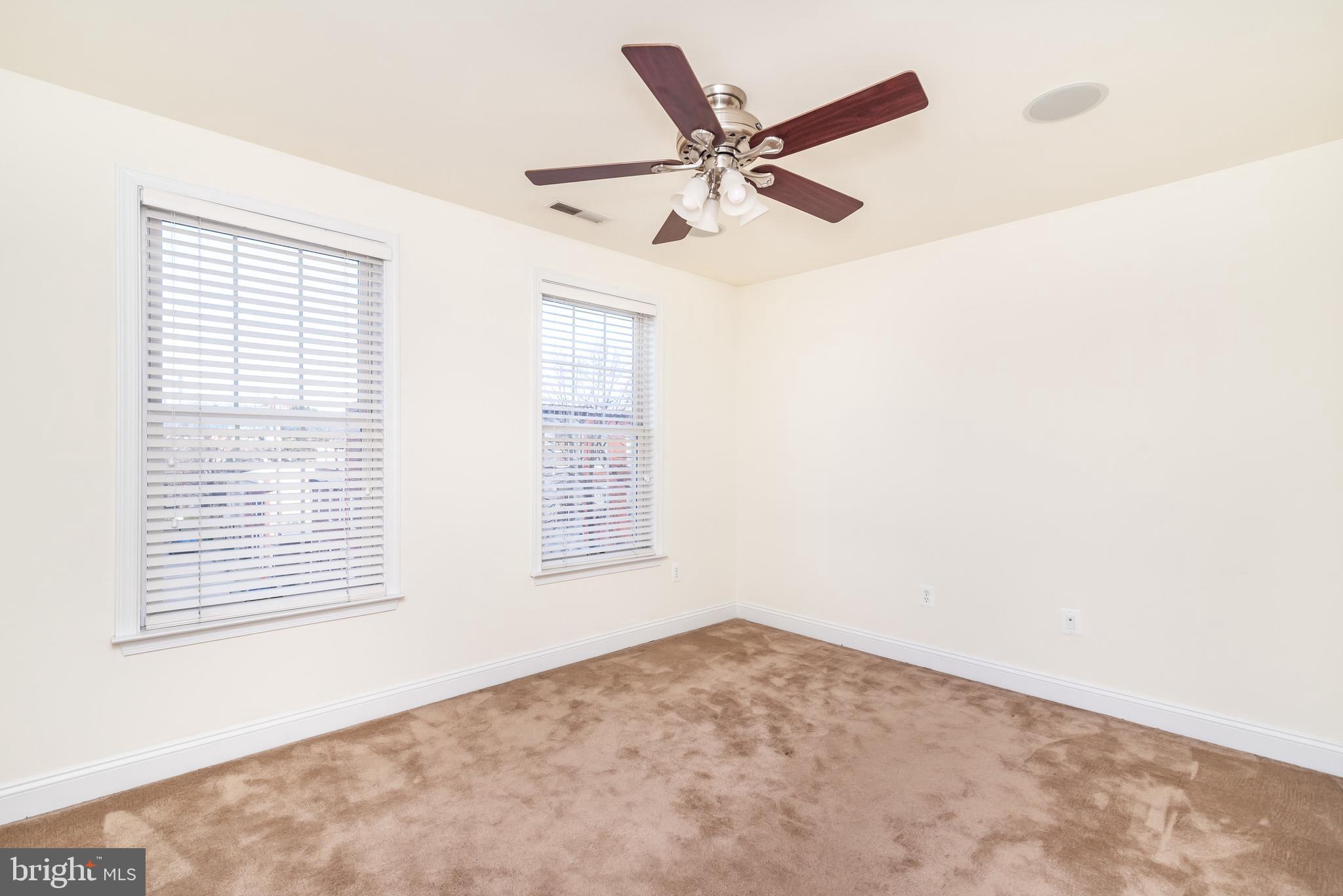 CAMDEN CROSSING - Residential