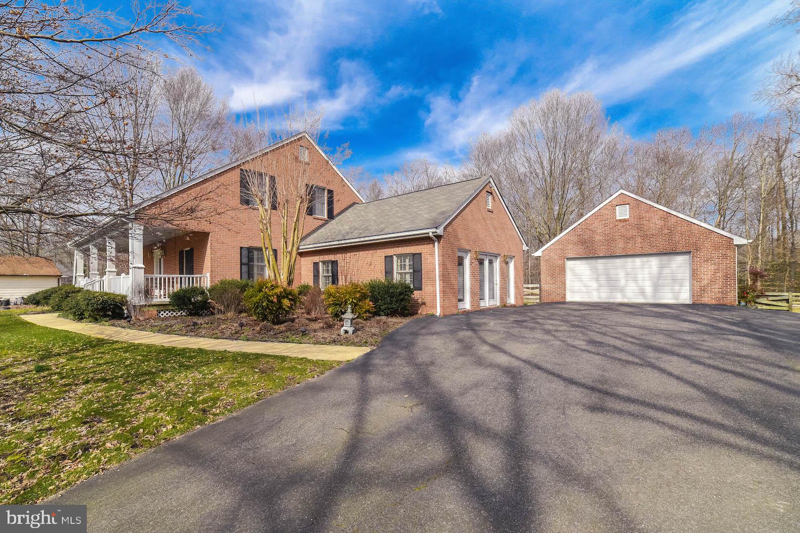 CLARKS RUN - Residential