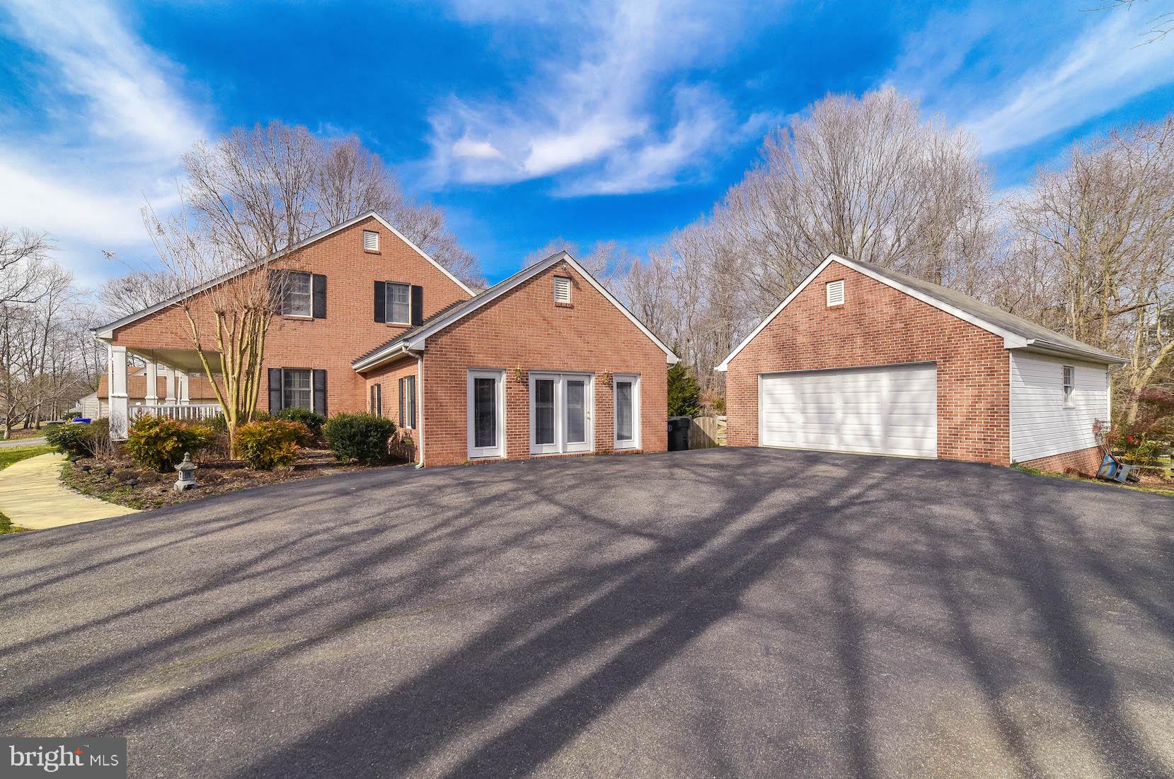 CLARKS RUN - Residential