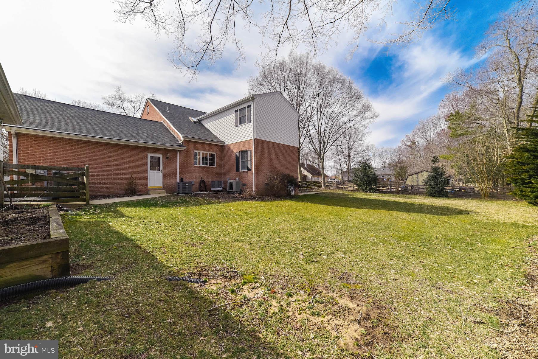 CLARKS RUN - Residential