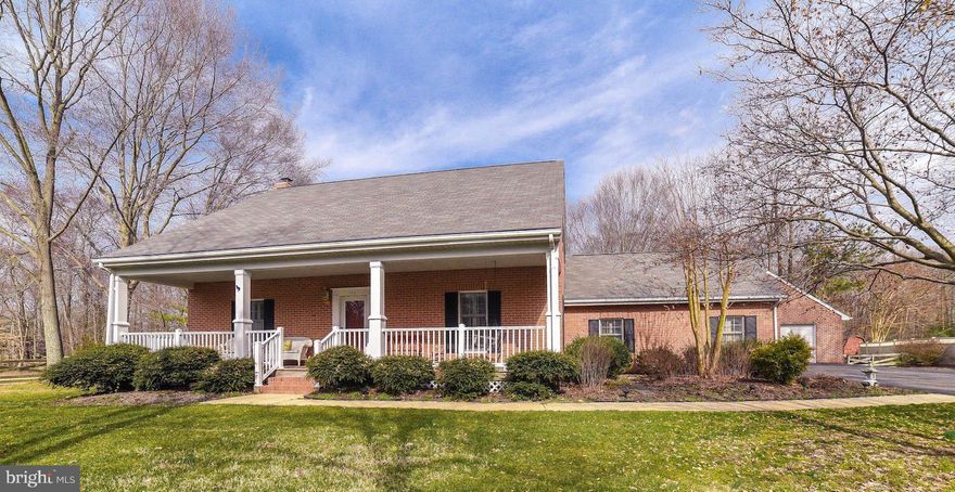 RARE FIND FOR CLARKS RUN-ONE OWNER HOME-PRIDE OF OWNERSHIP INSIDE&OUT! EXCELLENT CONDITION. CUSTOM BUILT-IN CABINETRY/SHELVING IN FAMILY ROOM,DINING ROOM&LIVING ROOM/OFFICE. CUSTOM WOOD TRIM,CROWN MOLDING,WAINSCOATING,CHAIRRAIL. PLANTATION SHUTTERS THROUGHT. MANY UPDATED ITEMS,GRANITE IN MASTER BATH&KITCHEN.ALL BATHROOMS UPDATED. ALL BRICK, DETACHED 2 CAR GARAGE. OVERSIZE LOT BACKS TO TREES-HUGE YARD!!! ESTABLISHED LANDSCAPING-HUGE FRONT PORCH WITH PORCH SWING, REAR DECK AND PATIO. HOUSE IS 3052 S.F. REAR ADDITION AND GARAGE ENCLOSED. CHECK THIS ONE OUT!!! NOT YOUR TYPCIAL FLOOR PLAN-CUSTOM BUILT! FIRST FLOOR BEDROOM AND FULL BATH, ENORMOUS AMOUNT OF CLOSET SPACE WITH SEVERAL WALK-IN CLOSETS. UPSTAIRS LAUNDRY ROOM W/LAUNDRY TUB, WASHER AND DRYER TO CONVEY AND PLENTY OF EXTRA STORAGE SPACE!! 3ZONED HEATING SYSTEM, MASONARY FIREPLACE WITH CUSTOM MANTLE CONVERTED TO GAS.