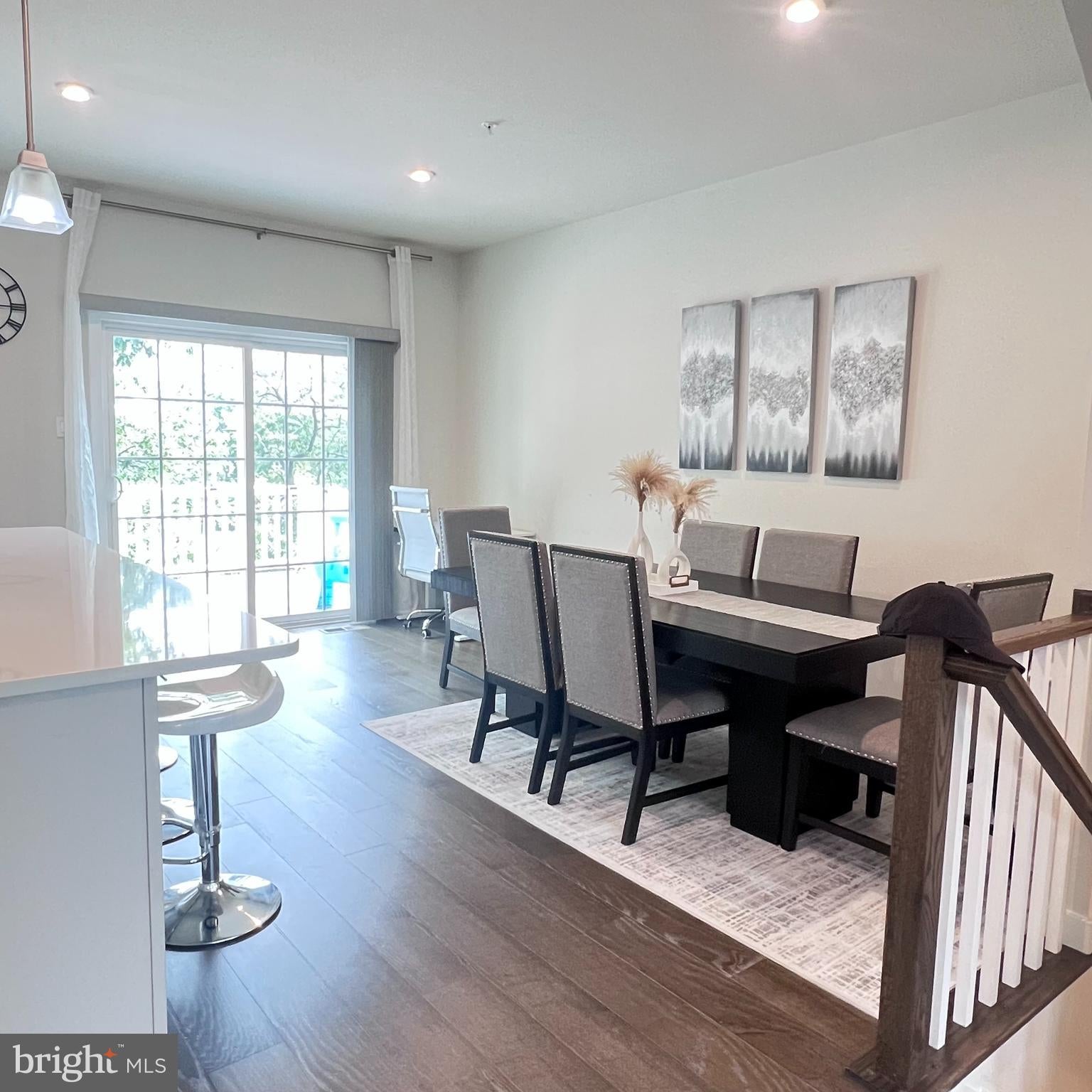 18 HUNTERS DRIVE