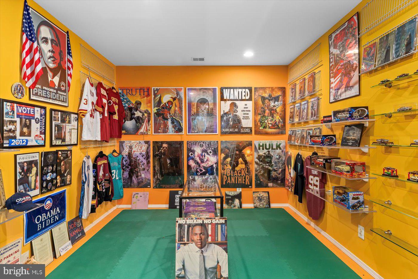 MEADOWLAND - Residential