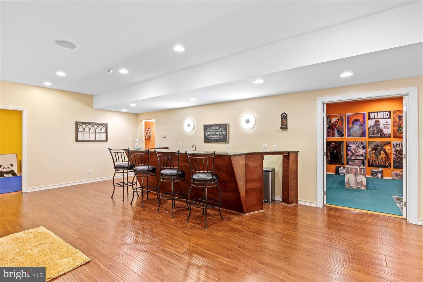 MEADOWLAND - Residential