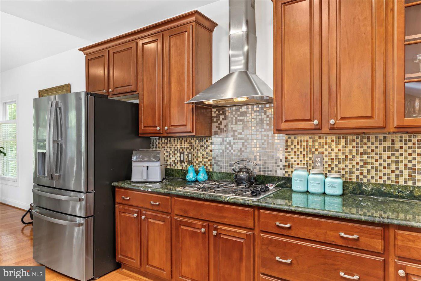 MEADOWLAND - Residential