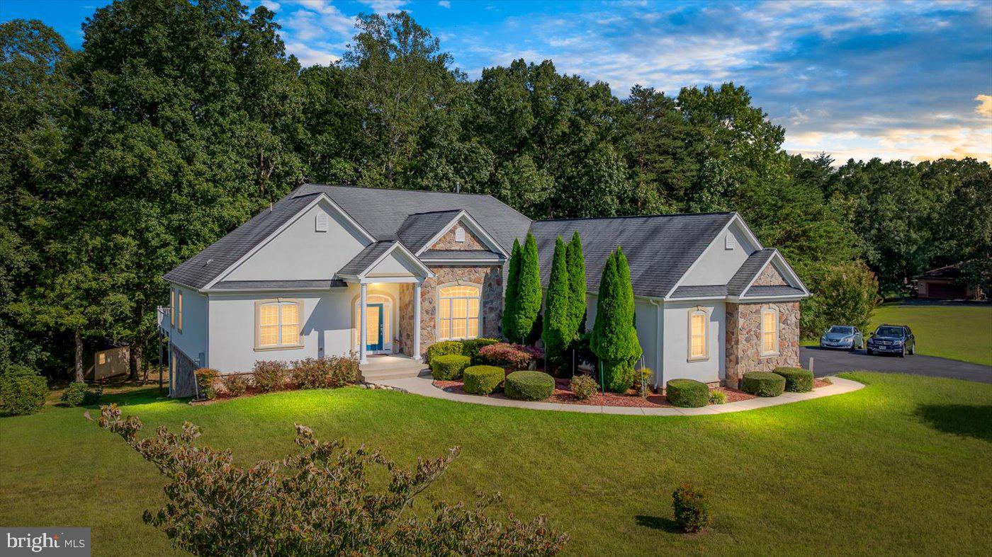 MEADOWLAND - Residential