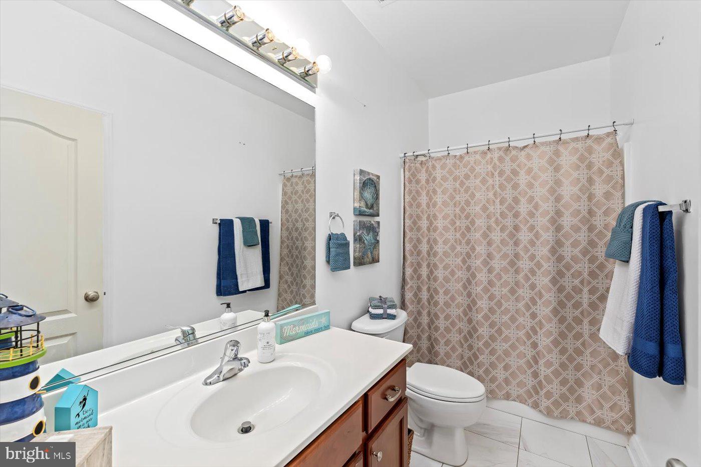 MEADOWLAND - Residential