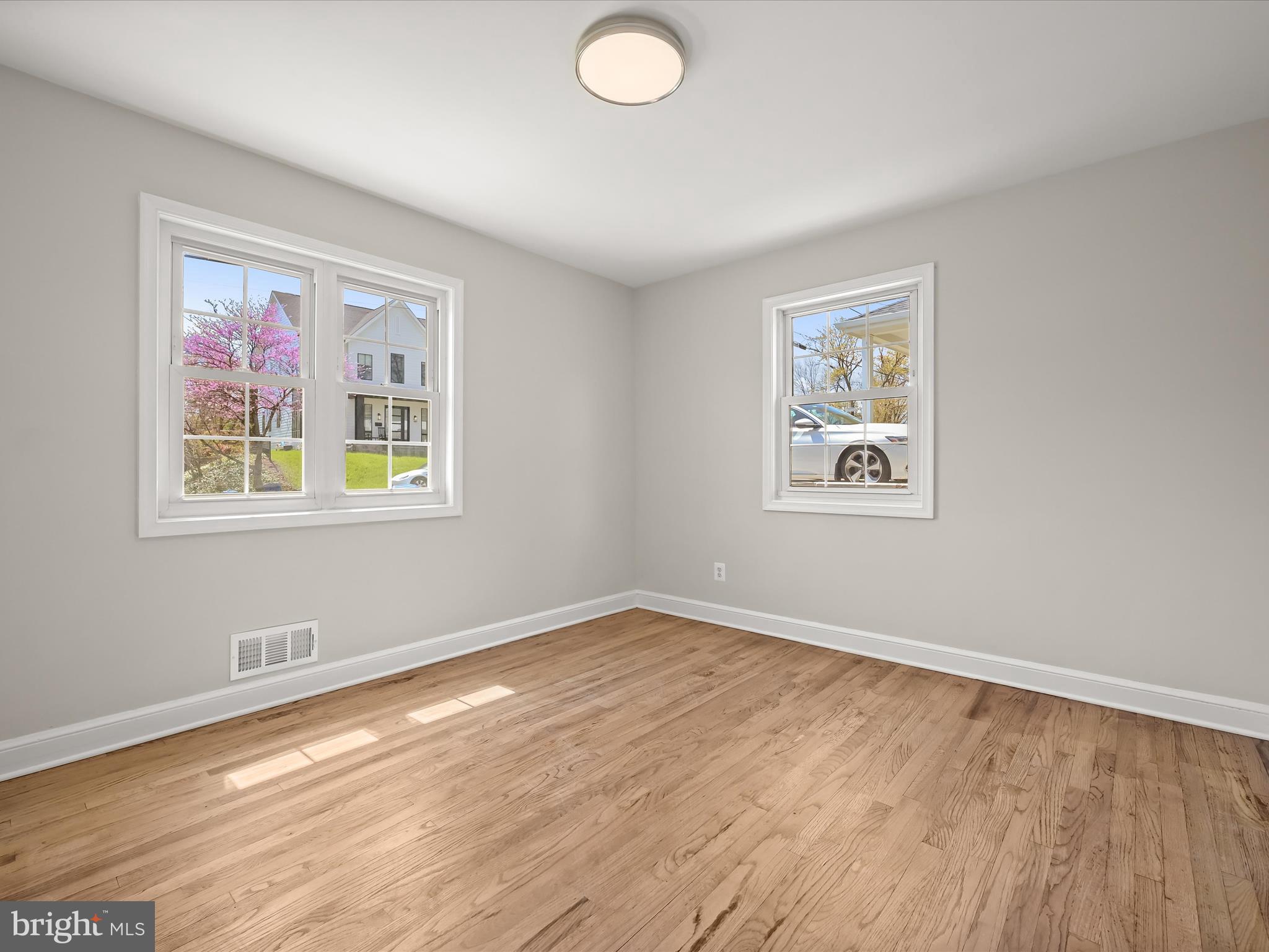 PARKWOOD - Residential