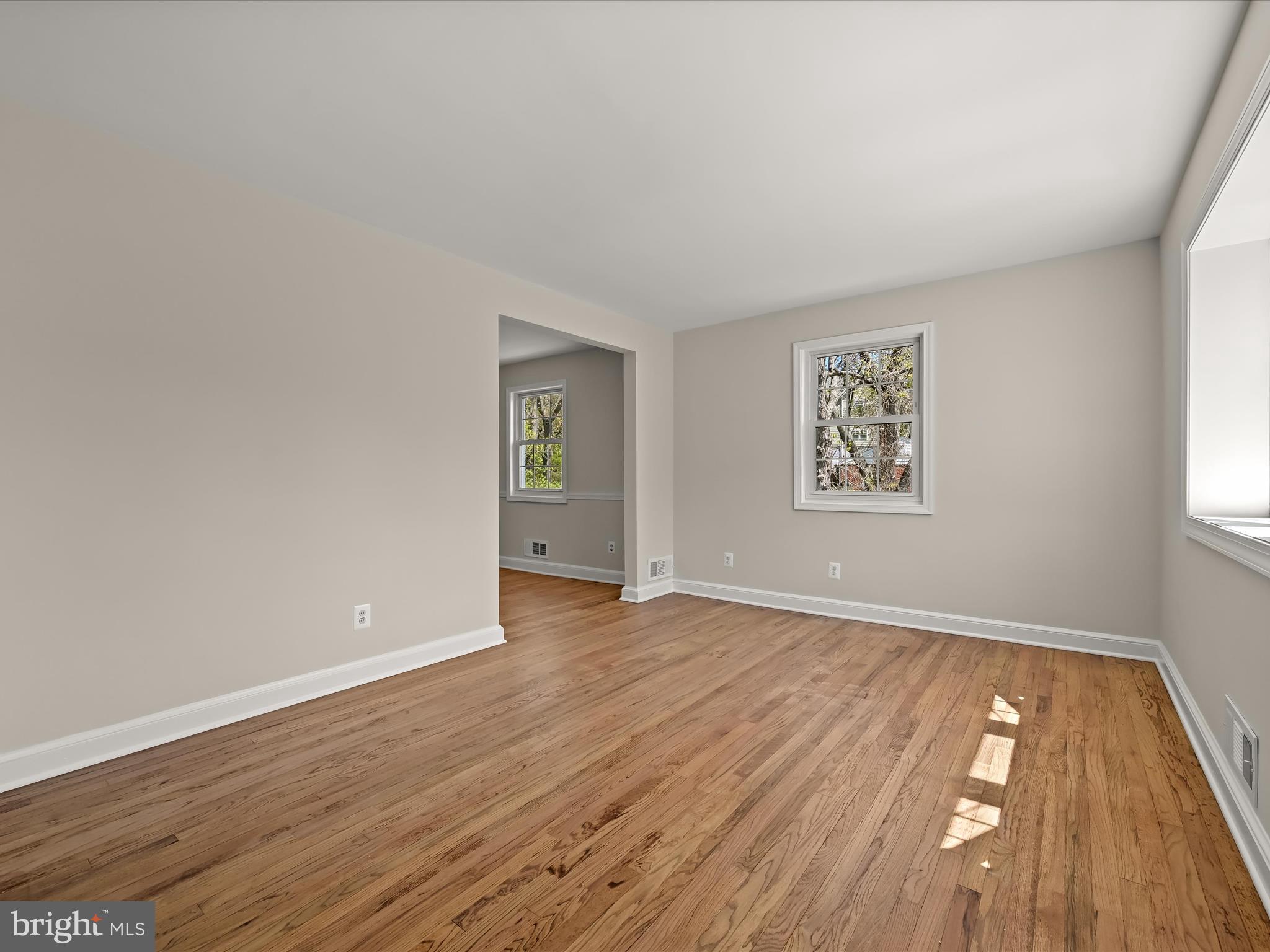 10318 PARKWOOD DRIVE