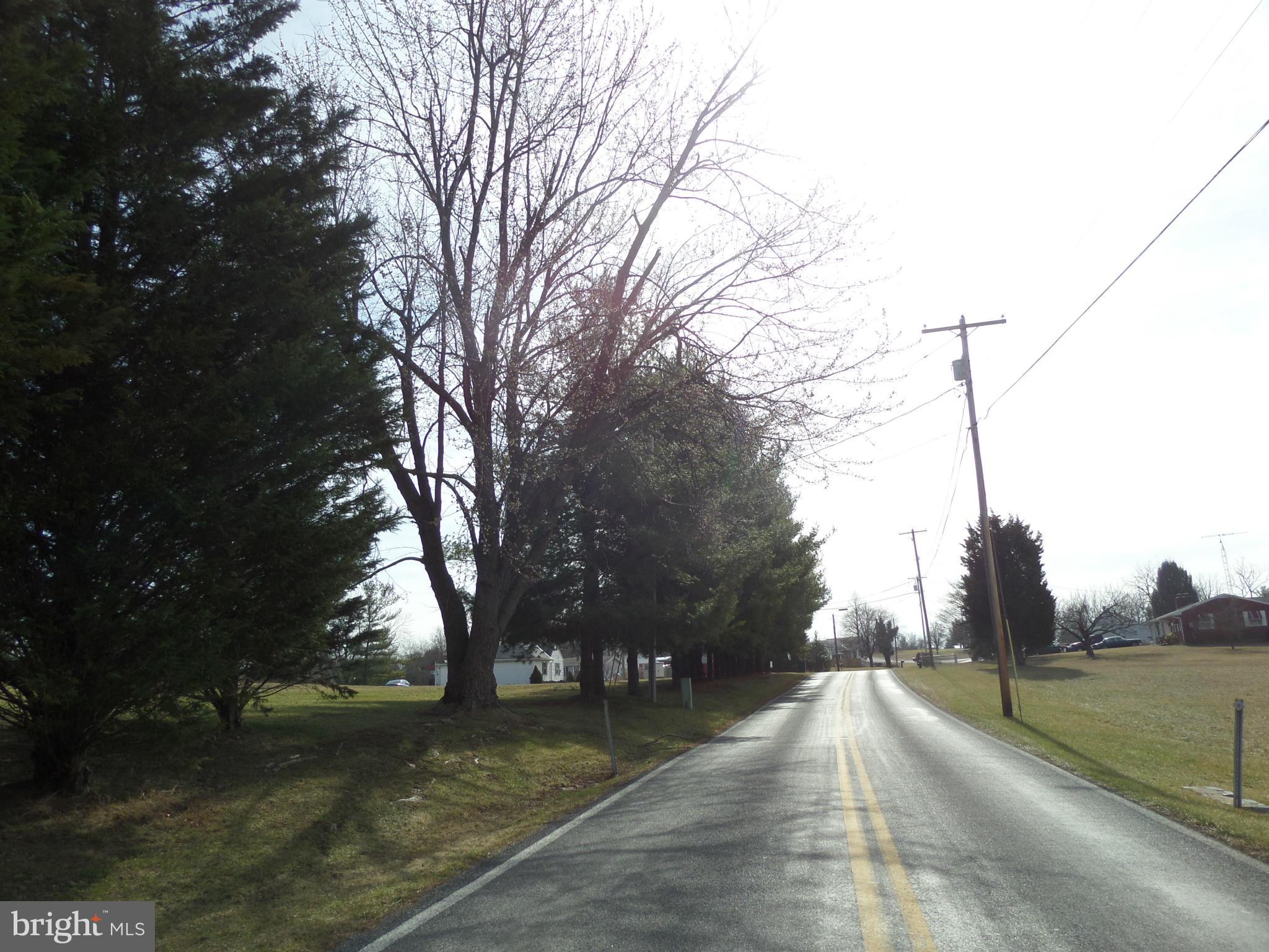 HAGERSTOWN - Residential