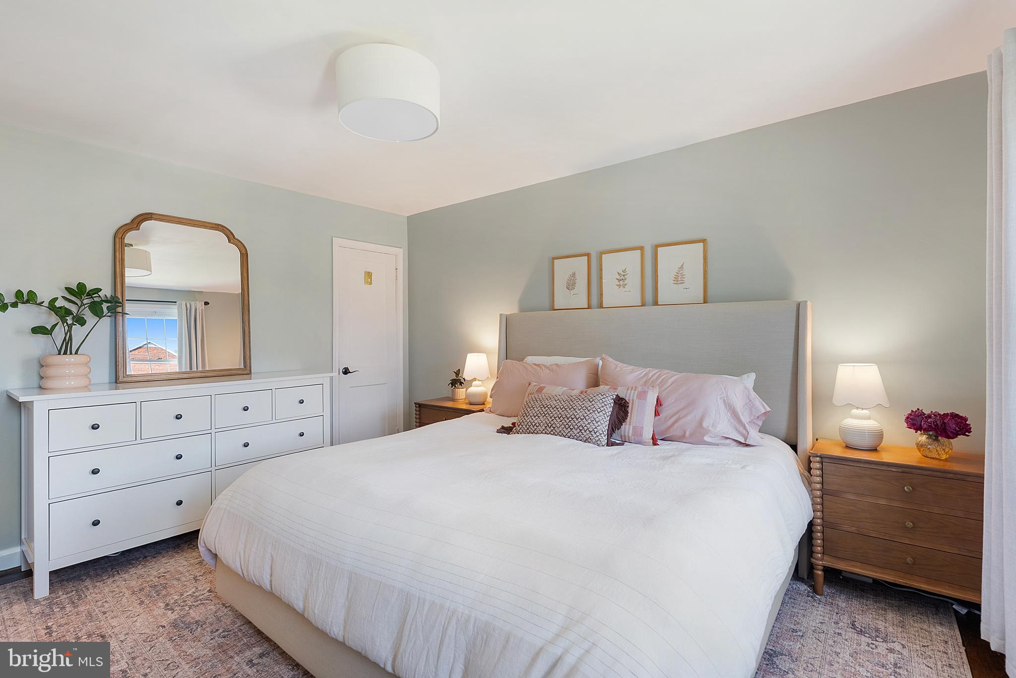 LOCH RAVEN MANOR - Residential