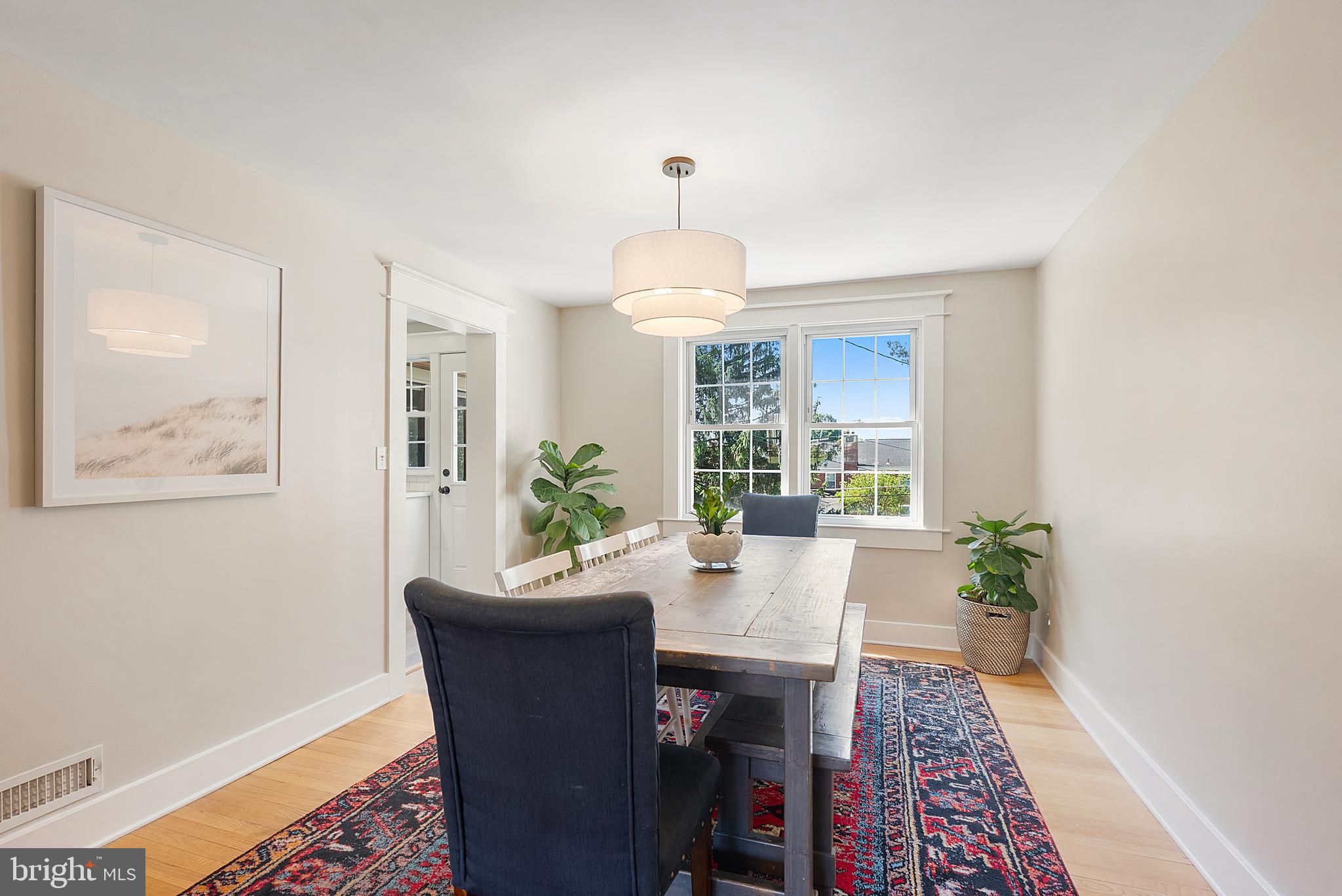 1569 DOXBURY ROAD