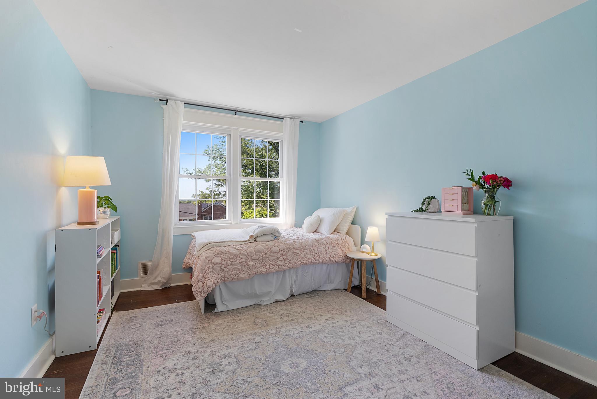 LOCH RAVEN MANOR - Residential
