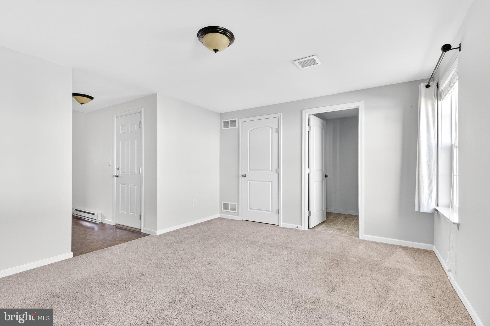 SILVER CREEK - Residential