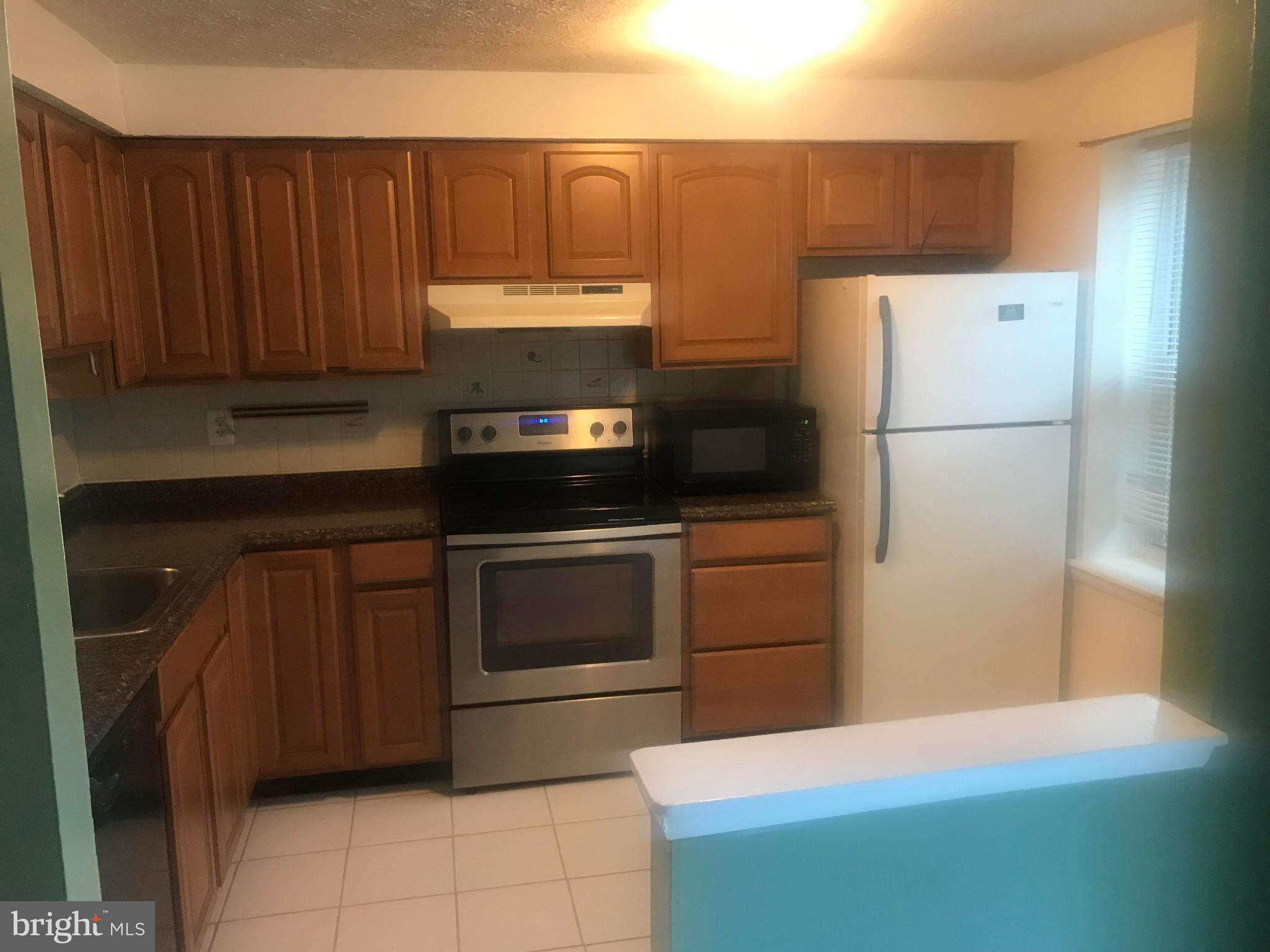 NEWINGTON FOREST - Residential Lease