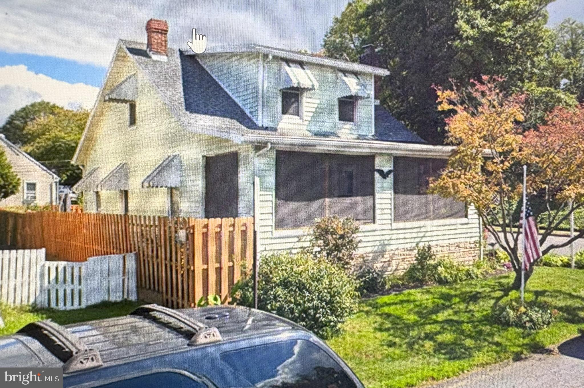 Charming & Convenient Home with Bonus Space | Ideal for First-Time Buyers or Investors!
Discover the perfect blend of comfort and opportunity at 625 S. 25th Street! This delightful 3-bedroom, 1-bath home is a fantastic find for a first-time homebuyer or a savvy investor.
Begin on the inviting screened-in porch, a peaceful retreat for morning coffee or evening relaxation. The main level offers a highly functional layout, featuring a spacious living room, a well-appointed kitchen with all appliances included, a full bathroom, and a convenient primary bedroom with classic hardwood floors.
Upstairs, two additional bedrooms provide ample space, along with a versatile bonus room—the ideal spot for a home office, playroom, or media center. Step outside to your private, fenced-in backyard, a scenic oasis perfect for summer barbecues, gardening, or simply unwinding.