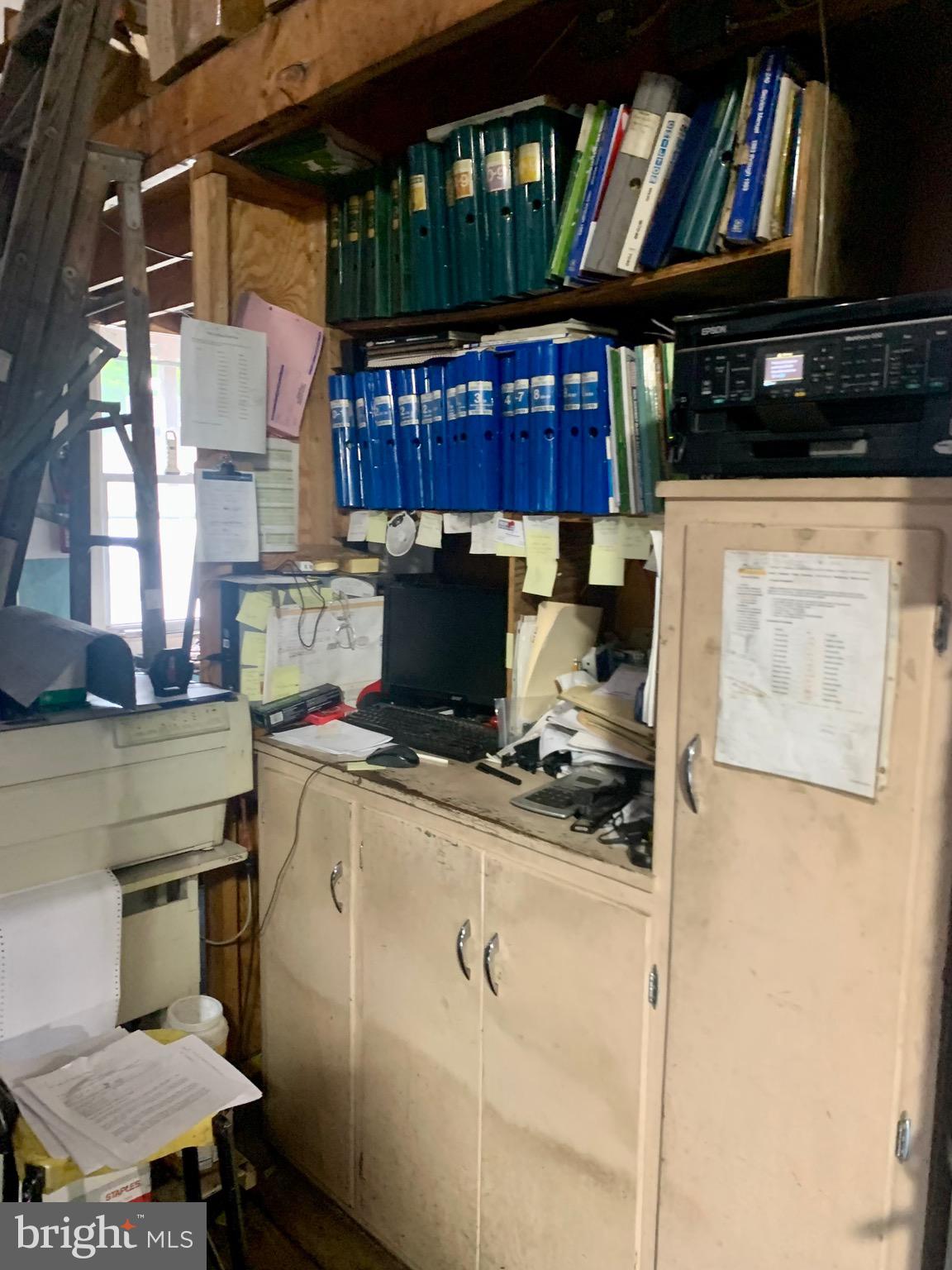 ROGERS HILLSIDE VIEW - Residential