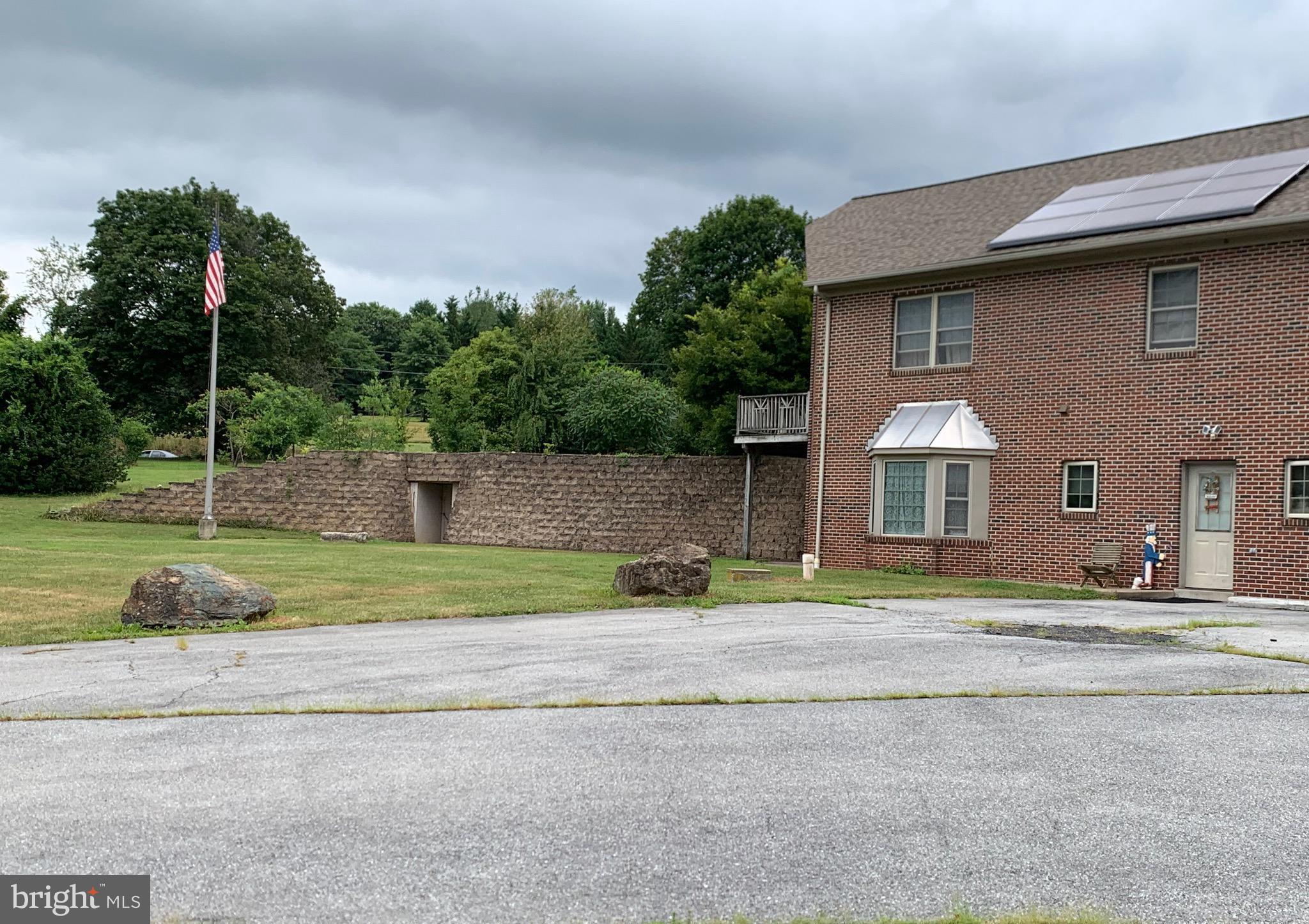 ROGERS HILLSIDE VIEW - Residential