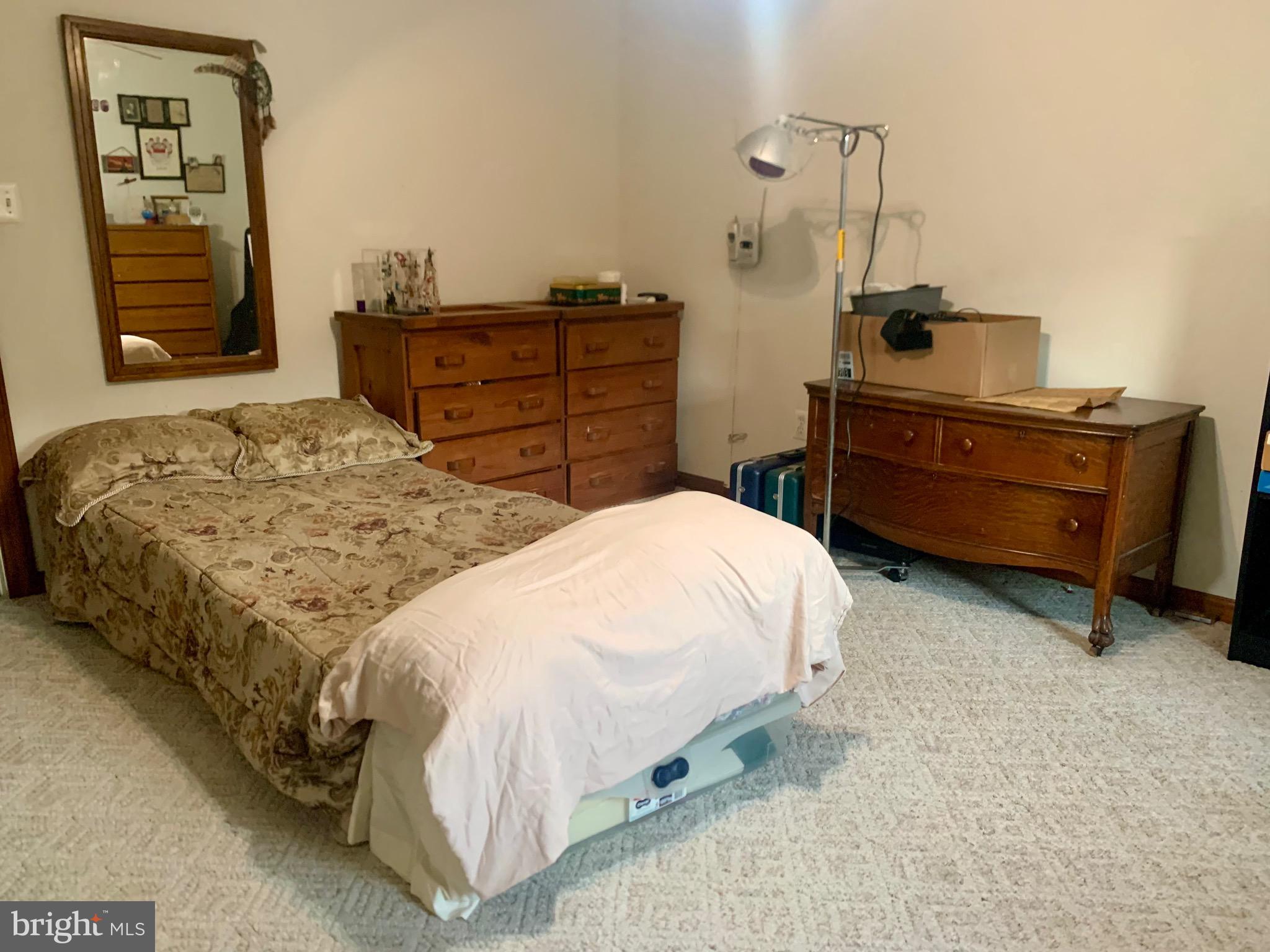 ROGERS HILLSIDE VIEW - Residential