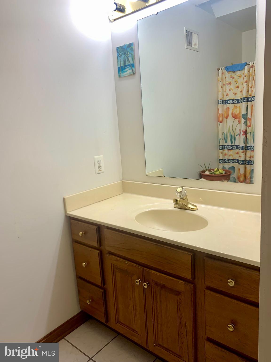 ROGERS HILLSIDE VIEW - Residential