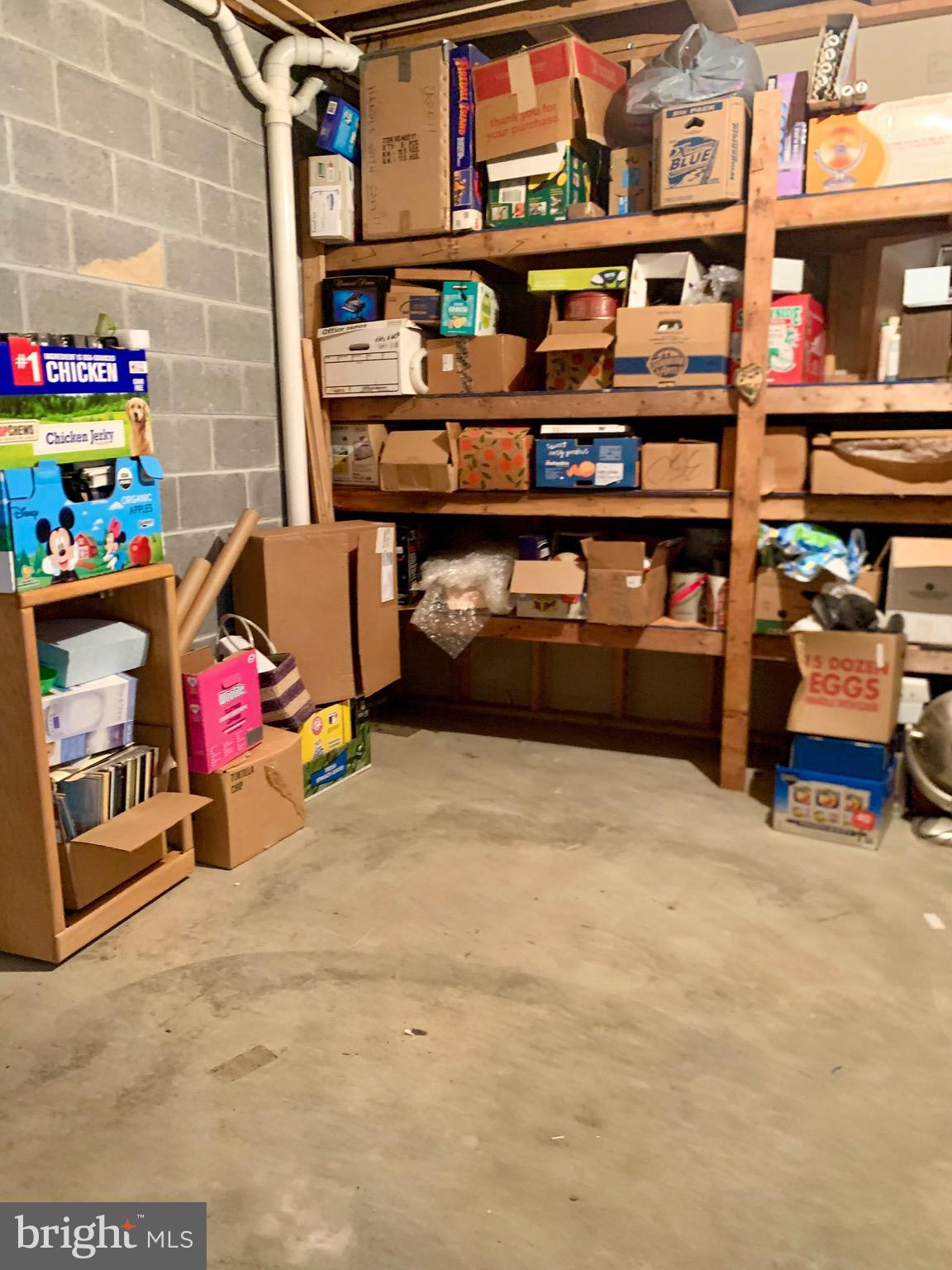 ROGERS HILLSIDE VIEW - Residential