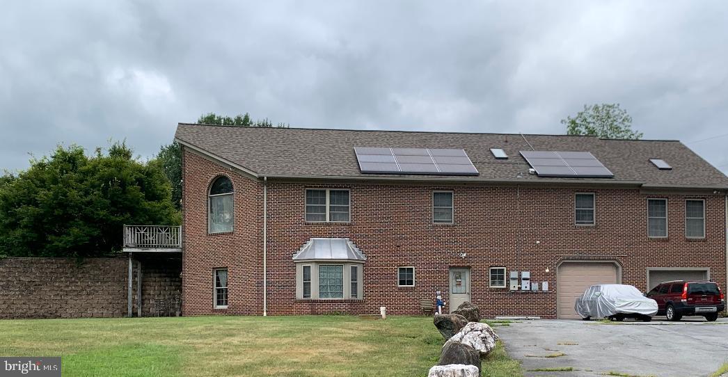 ROGERS HILLSIDE VIEW - Residential