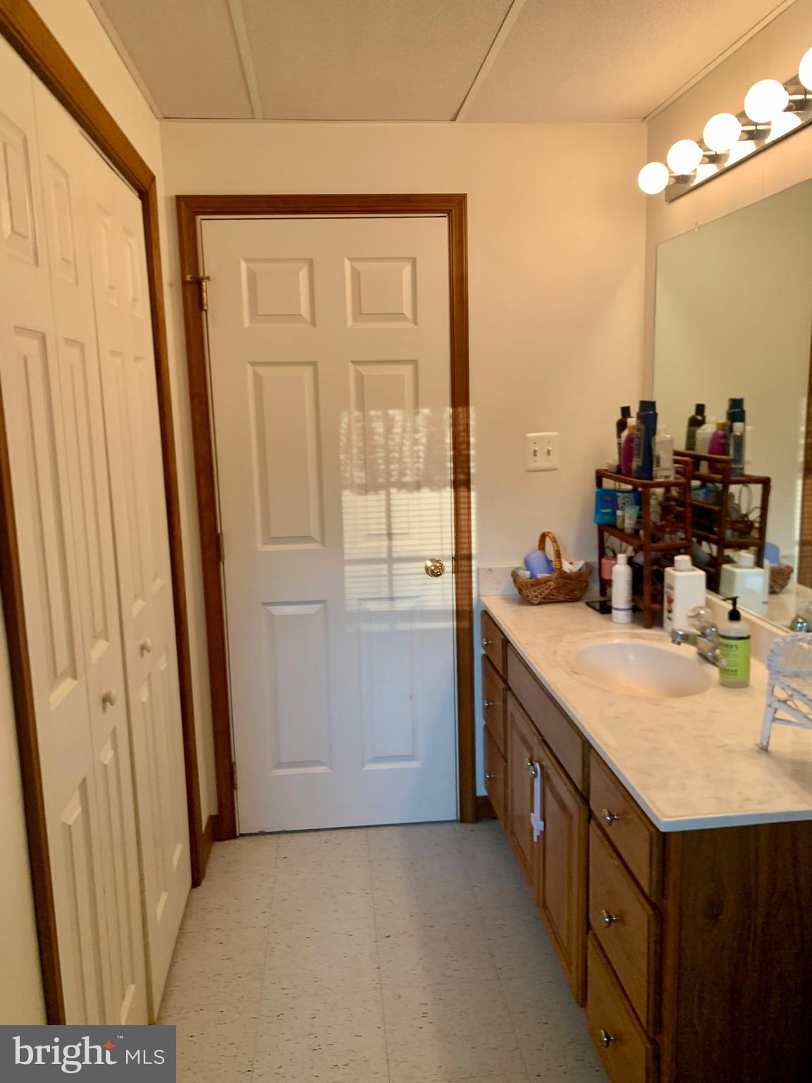 ROGERS HILLSIDE VIEW - Residential