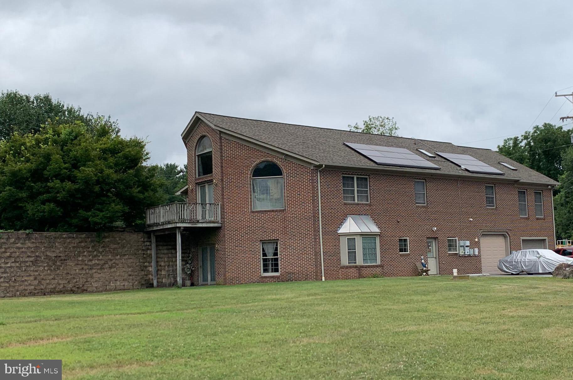 ROGERS HILLSIDE VIEW - Residential