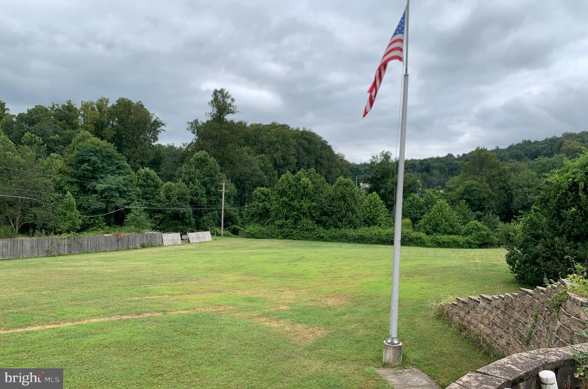 ROGERS HILLSIDE VIEW - Residential