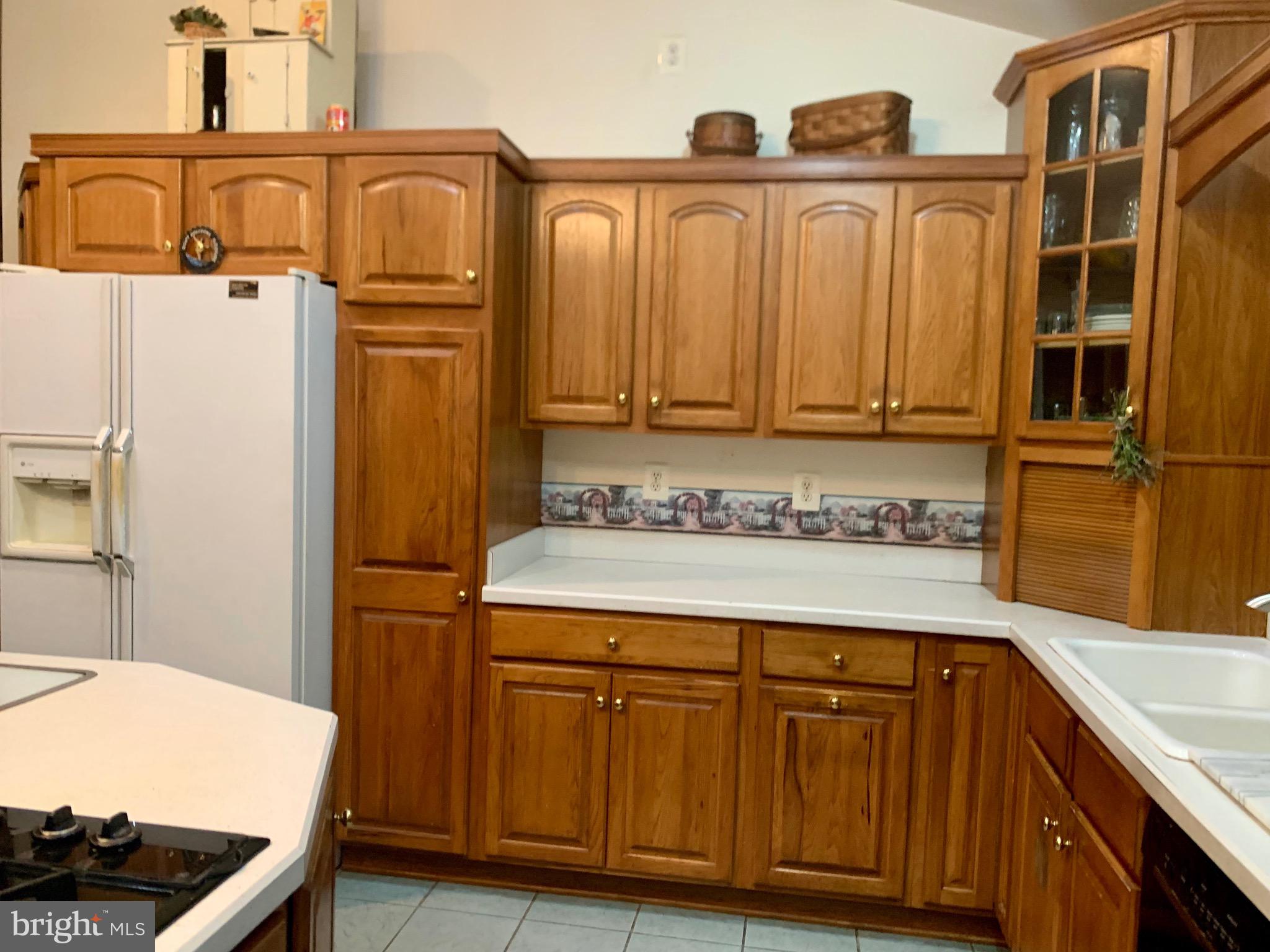 ROGERS HILLSIDE VIEW - Residential