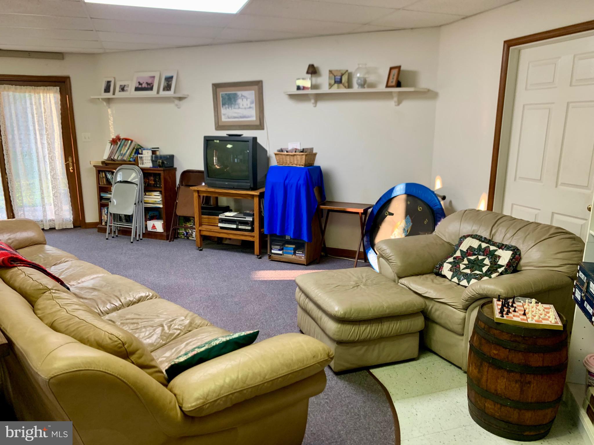 ROGERS HILLSIDE VIEW - Residential