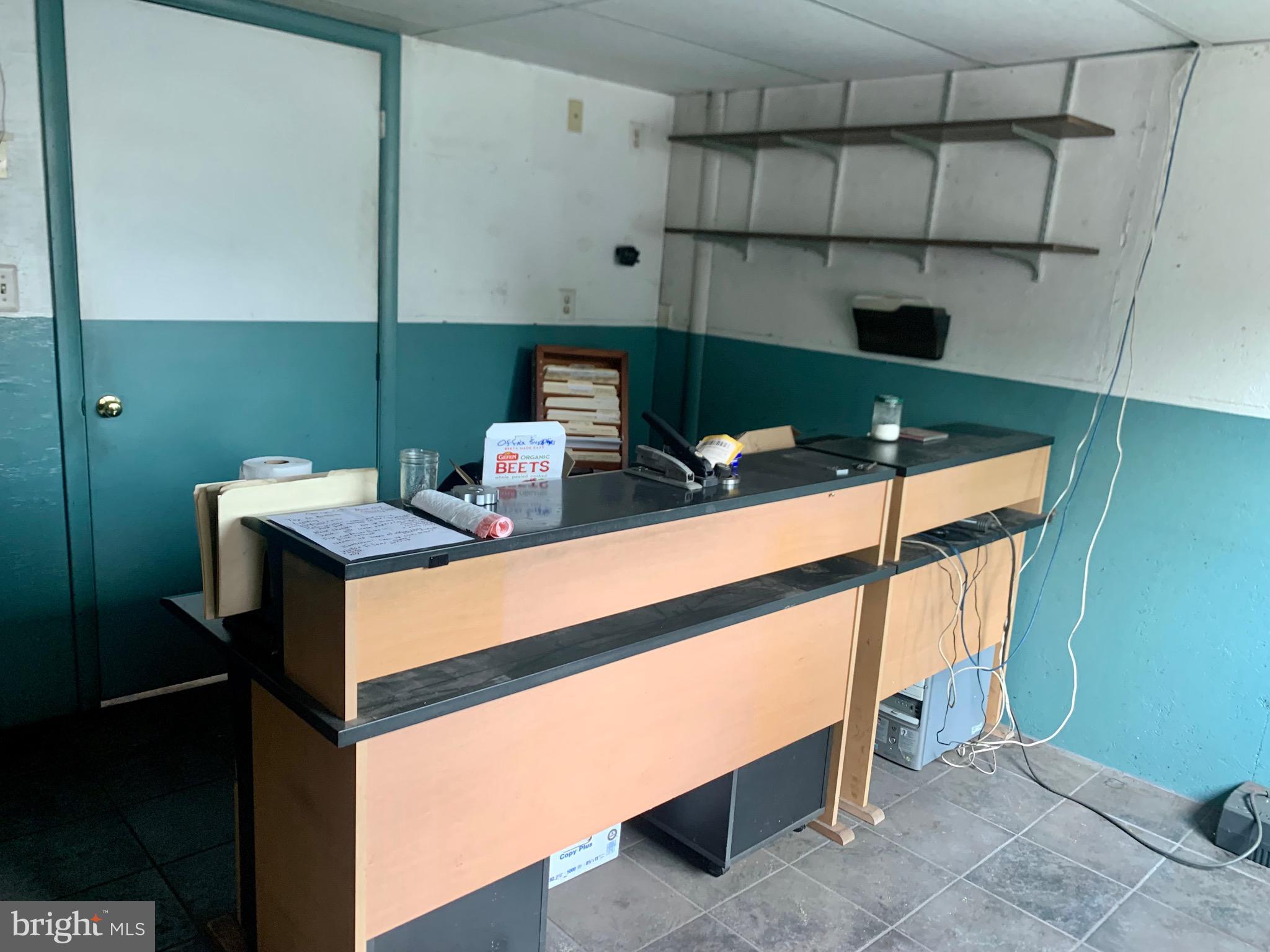 ROGERS HILLSIDE VIEW - Residential