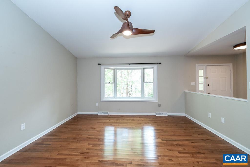 LAKE MONTICELLO - Residential