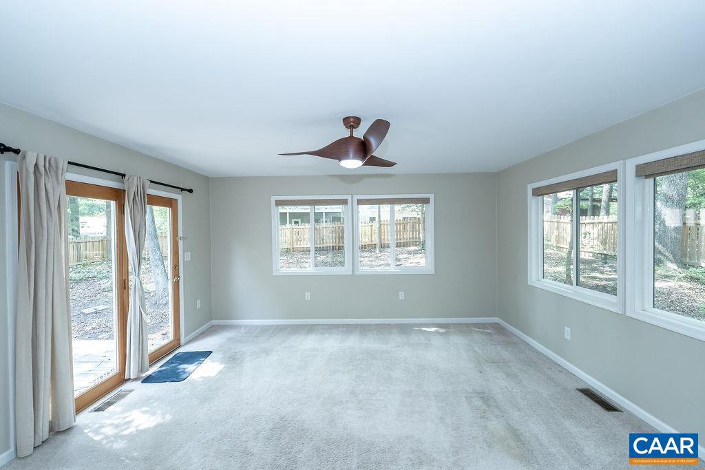 LAKE MONTICELLO - Residential