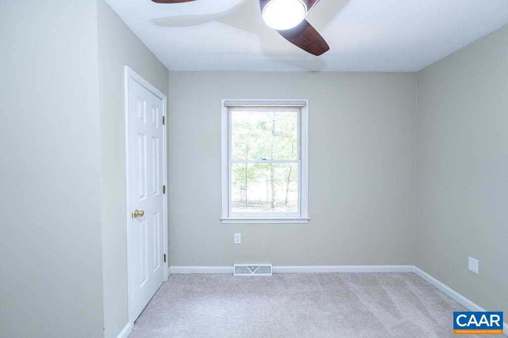 LAKE MONTICELLO - Residential