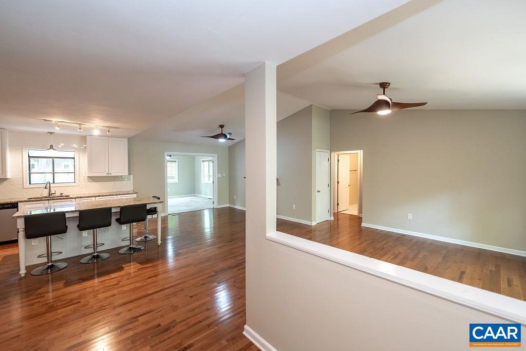 LAKE MONTICELLO - Residential