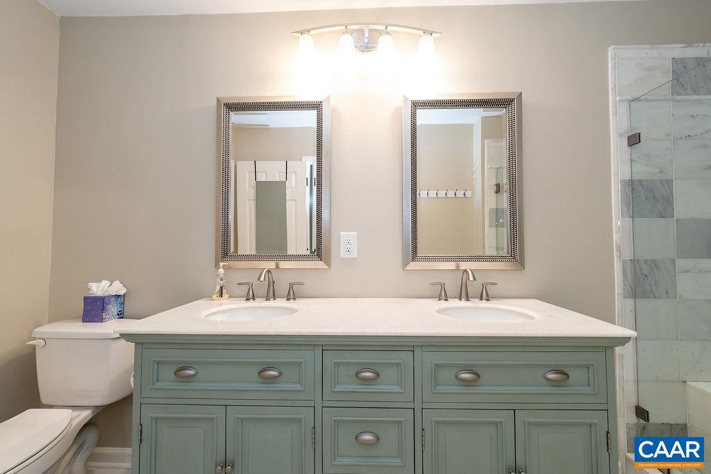 LAKE MONTICELLO - Residential